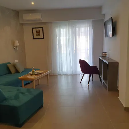 Seaside-Suites-Nikiti